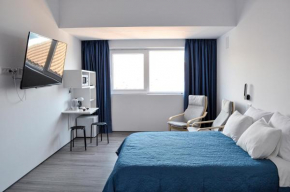 Delightful Seaside Studio Apartment D - Faraway